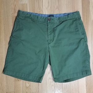 J. Crew 9" Stretch Short - Green